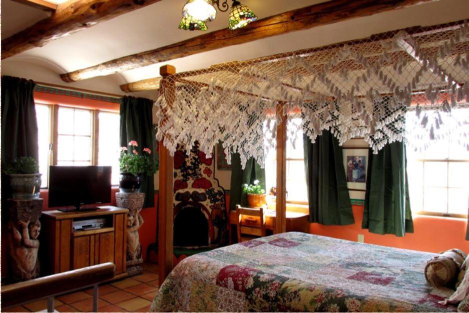 La Dona Luz Inn An Historic B&B Taos Extérieur photo